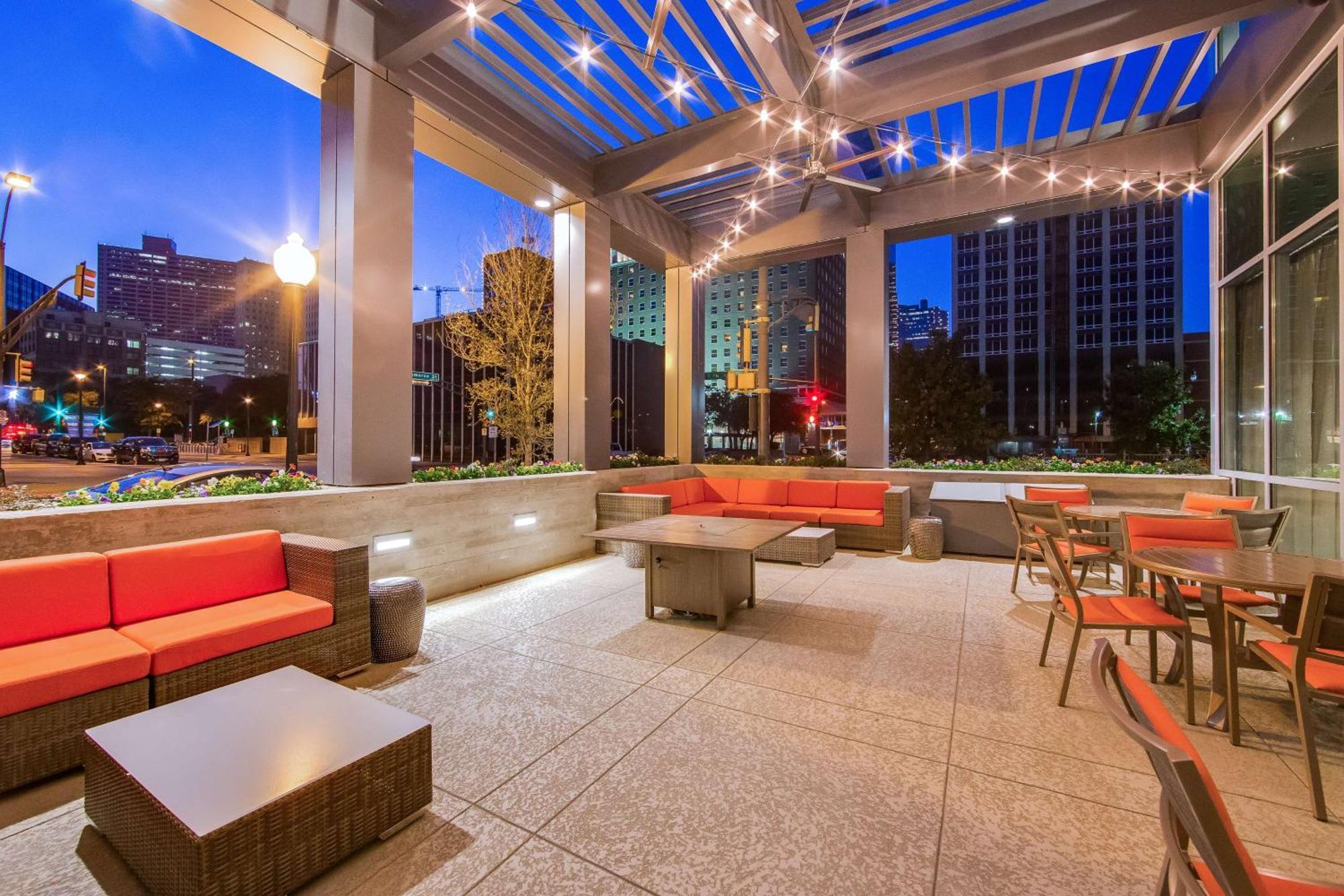 Hampton Inn & Suites Fort Worth Downtown Esterno foto