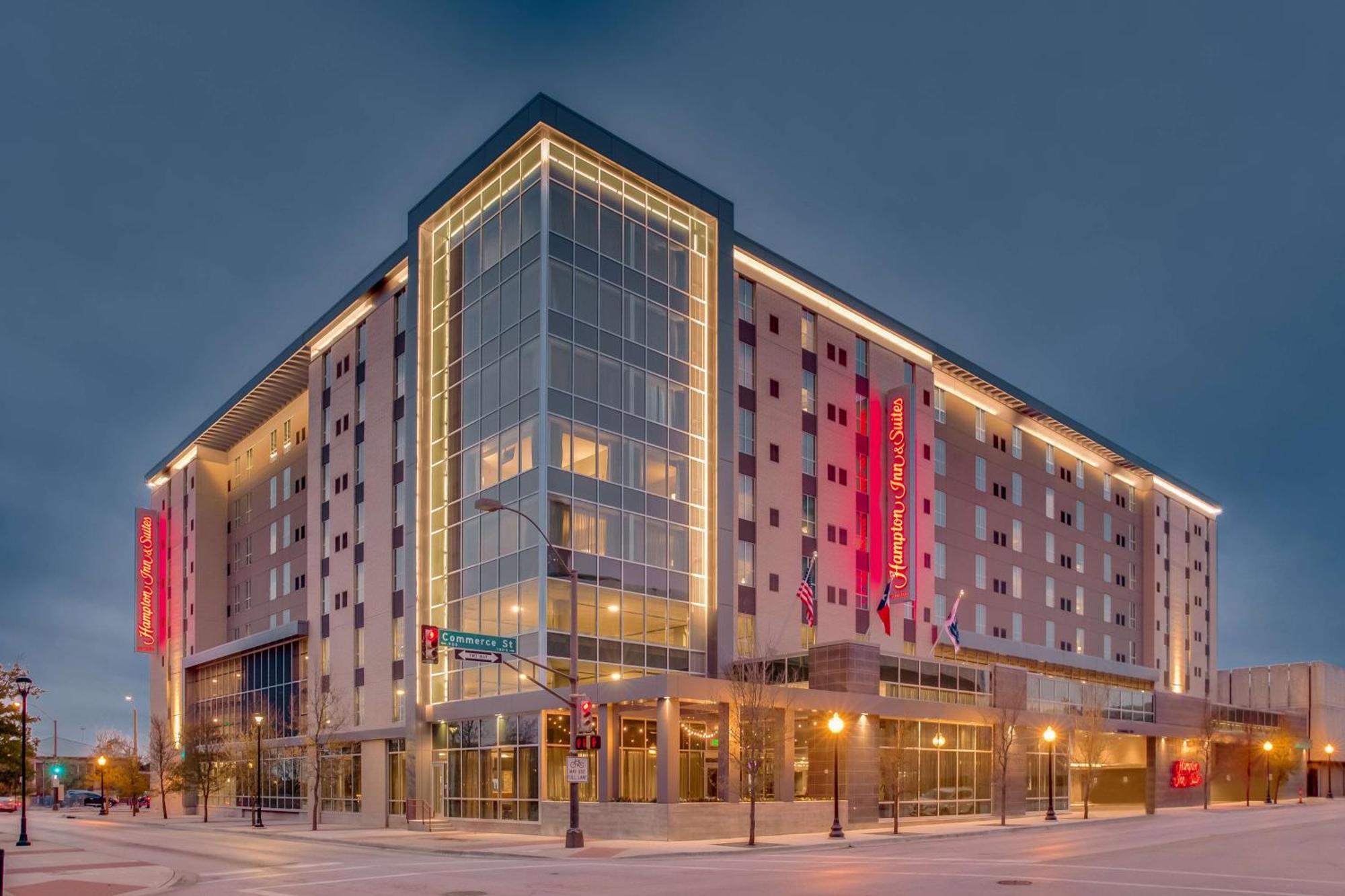 Hampton Inn & Suites Fort Worth Downtown Esterno foto